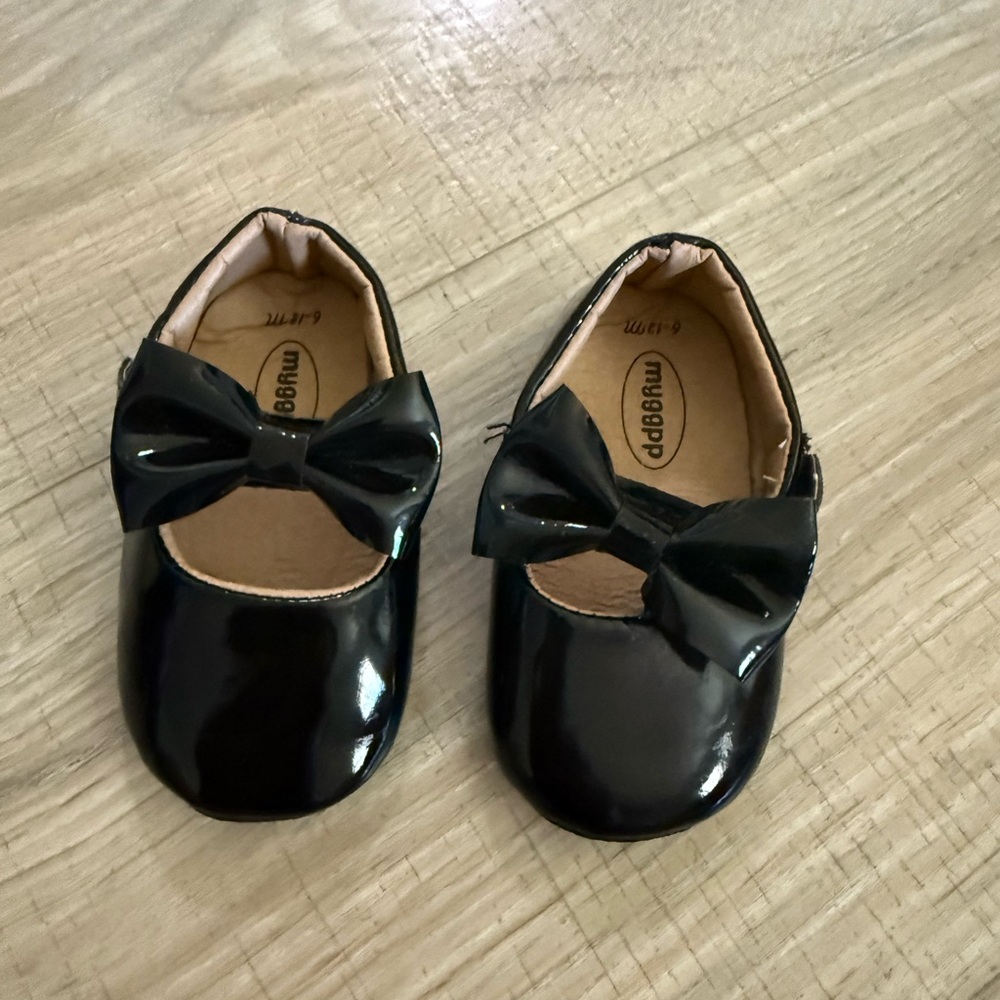 Black Patent Bow Baby Dress Shoes | Size 6-12M
